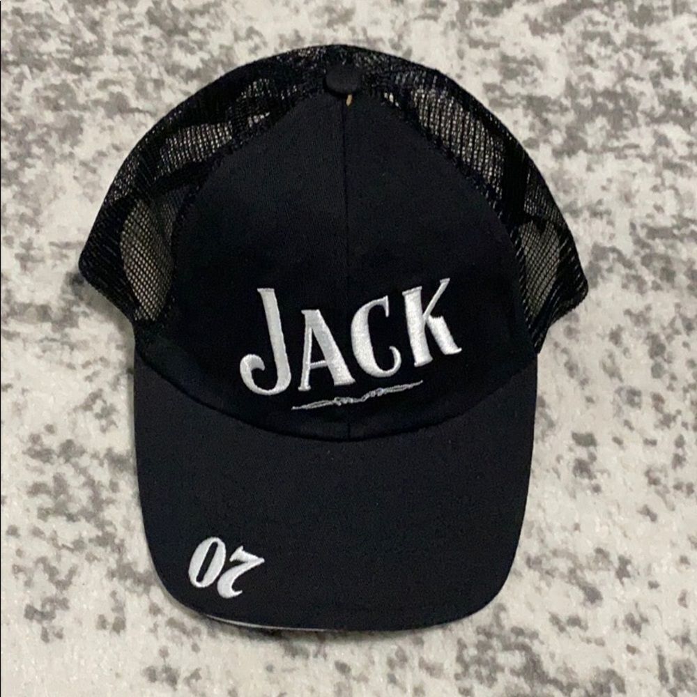Jack Daniels nascar trucker hat Black NWOT